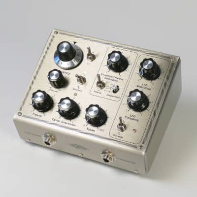 XR1-E Ring Modulator image 3
