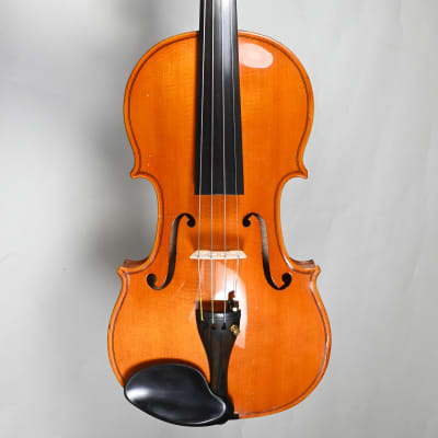 Suzuki Violin No. 330 (Intermediate), 4/4, Nagoya, Japan