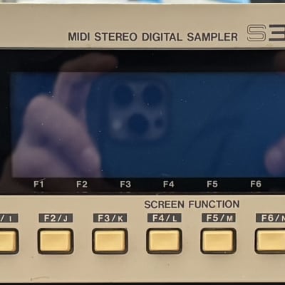 Akai S3000XL MIDI Stereo Digital Sampler 1996 - White