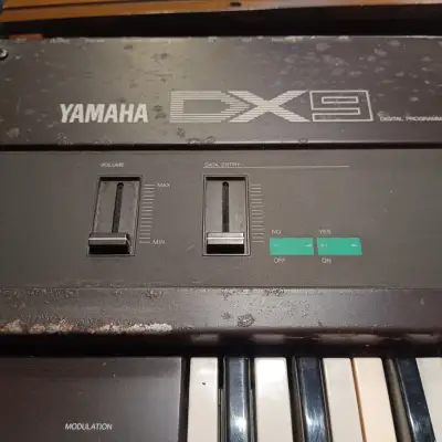 Yamaha  DX9