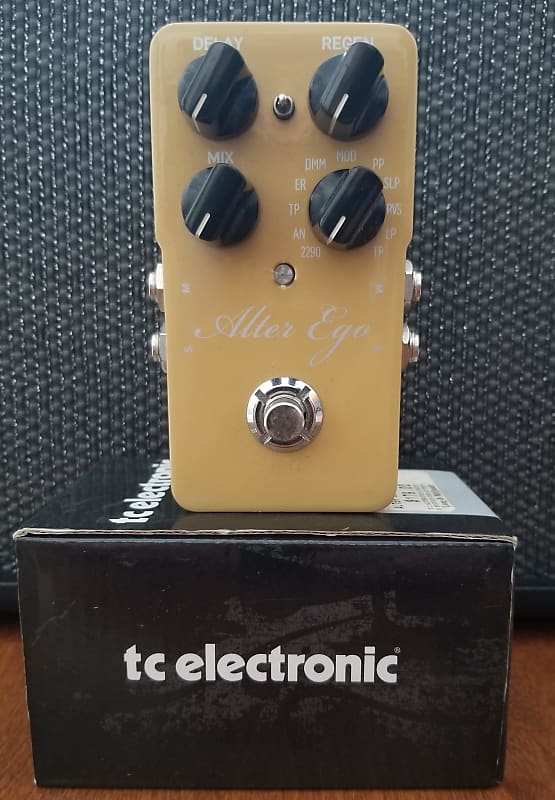 TC Electronic Alter Ego Delay | Reverb Canada