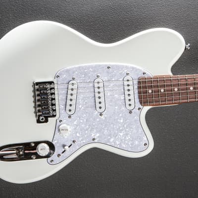 ギター Ibanez / ICHI10 Ichika Nito Signature Ibanez ICHI10 Ichika Nito Signature Model Vintage White