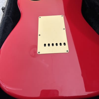 Squier MIJ Standard Stratocaster with Maple Fretboard 1984 - 1988 - Torino Red image 9
