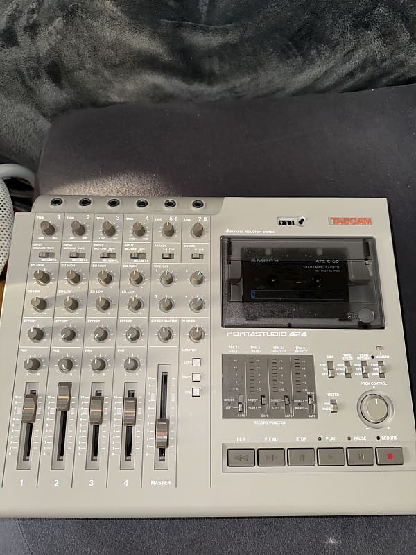 Tascam 424 PortaStudio | Reverb