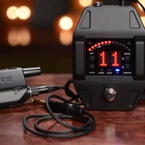 【訳あり】SHURE GLXD16 Shure GLXD16+ Guitar Pedal System w/ Cable, UPC 042406695954