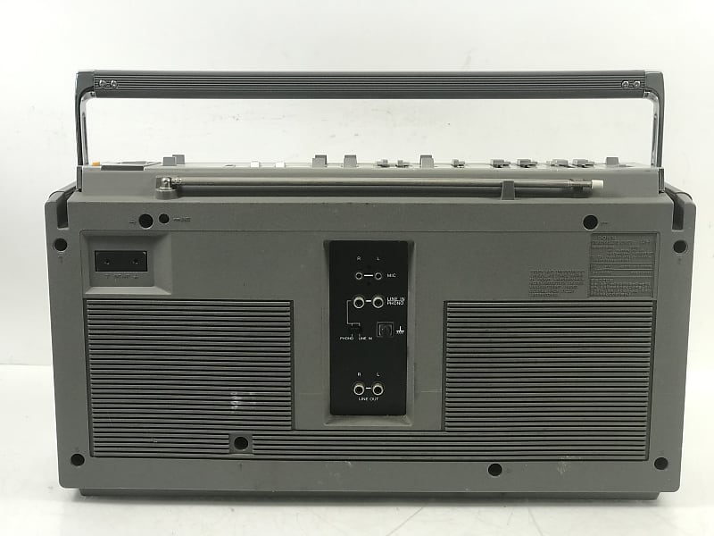 Sony Cfs-905 Sports Mega Bass Radio Cassette Boombox