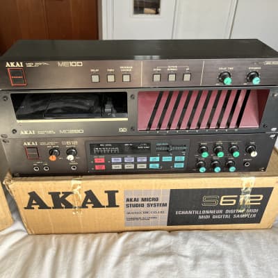 Akai S612 MIDI Digital Sampler 1985 - Black