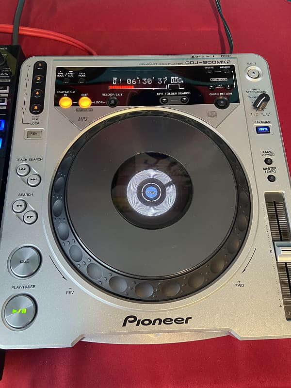 Pioneer CDJ-800シルバー CDJ-800 (archived) Digital CD deck (silver) - Pioneer DJ