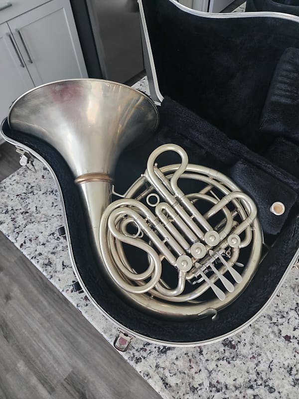 1968 Conn 8D Elkhart Double French Horn Reverb