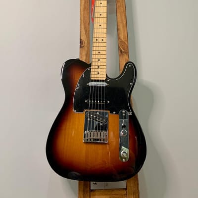 Fender  Deluxe Nashville Telecaster  2019 Maple Fingerboard for sale