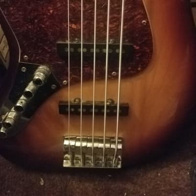 Sire Left-Handed Sire V7 1st Gen 5 String 2016 - Tobacco Sunburst image 9
