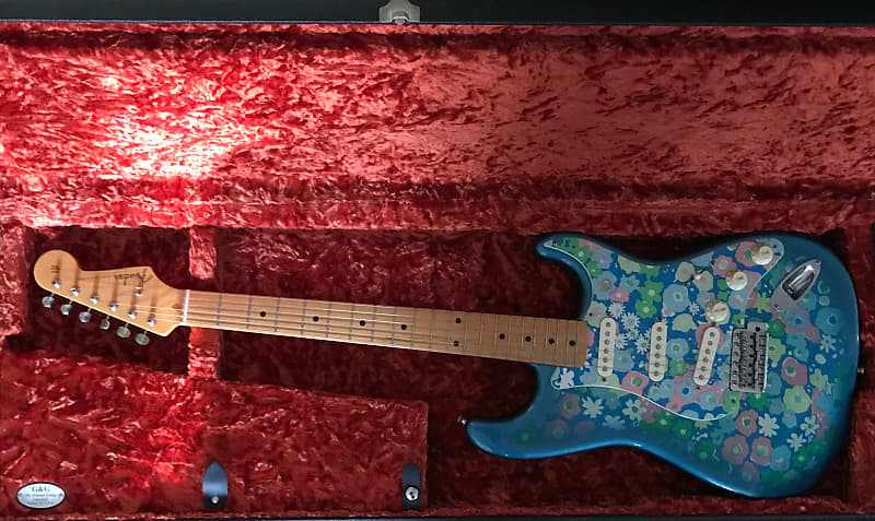Fender Japan 印象深かっ Blue Flower フェンダー ブルー