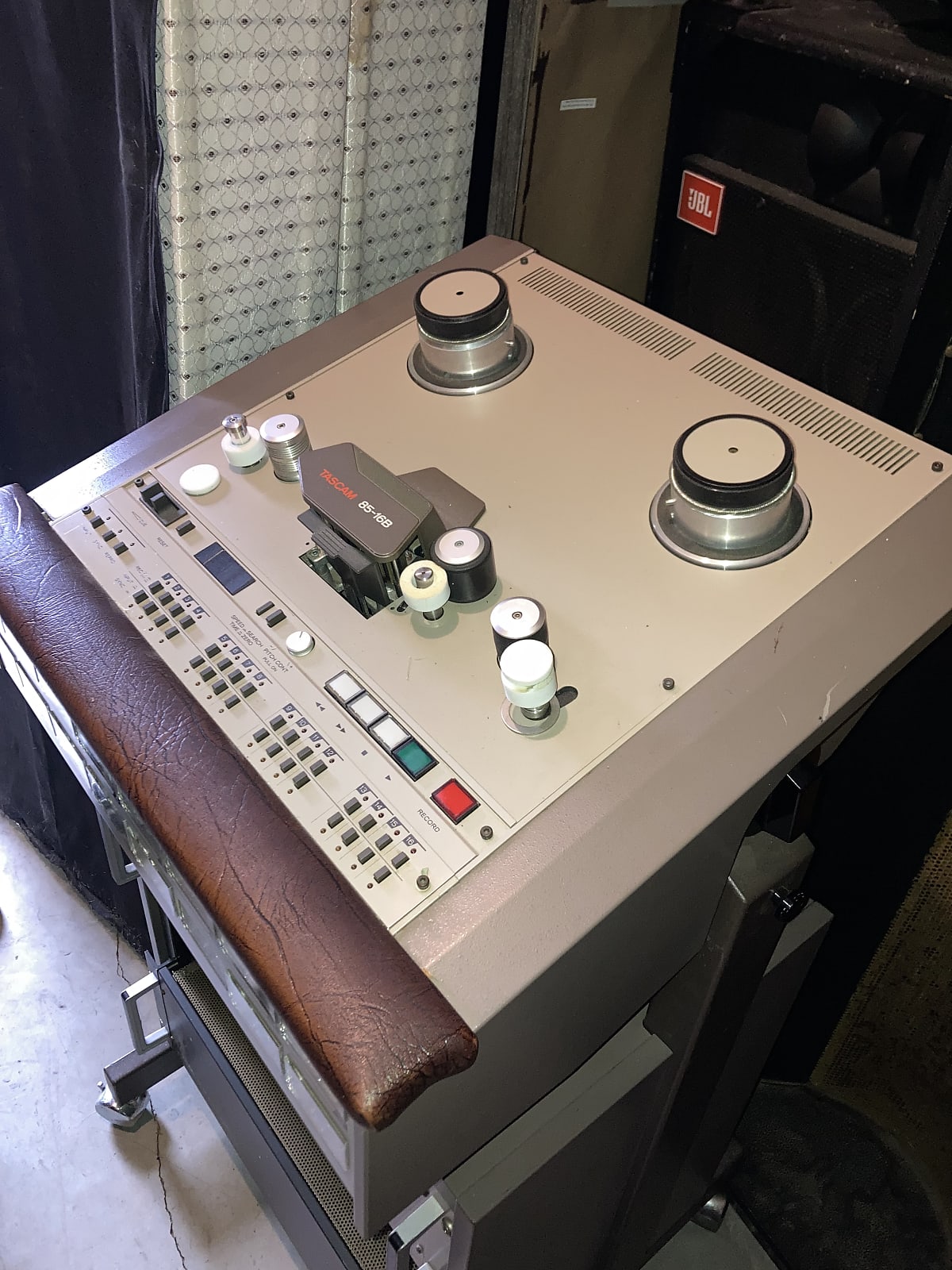 TASCAM 85-16B 1 16-Track Reel to Reel Tape Recorder | Reverb