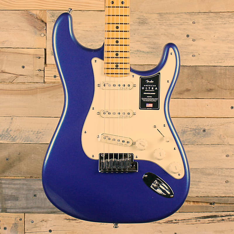 Fender American Ultra Stratocaster with Maple Fretboard (2022, Cobra Blue) image 1