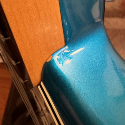 Fender Stratocaster 1987 E Series Fujigen Japan - Lake Placid Blue SPARKLE image 11