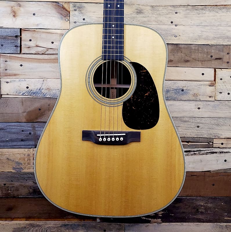 Martin D28 Standard 2018年製 Martin Standard Series D-28 (2018 - 2024) | Reverb