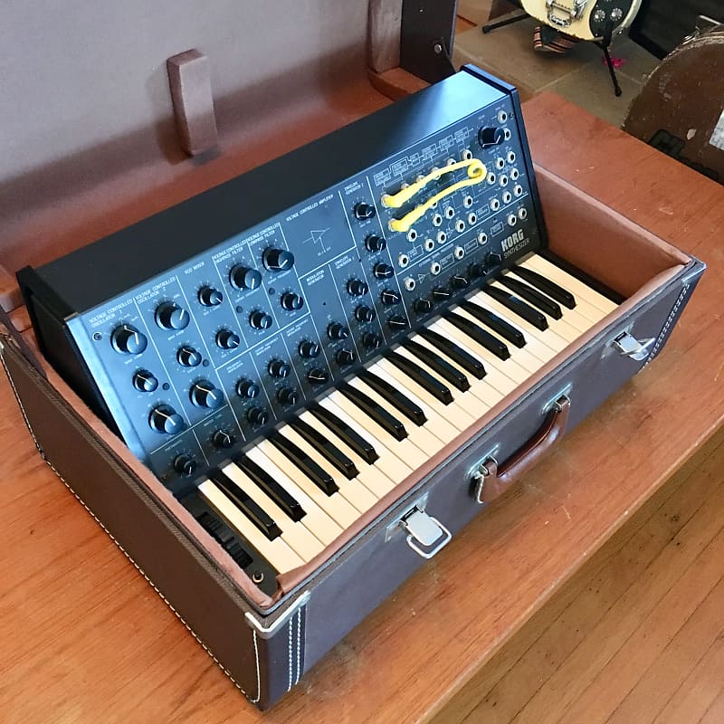 REAL -Korg MS-20 vintage Analog Synth w case original MIJ