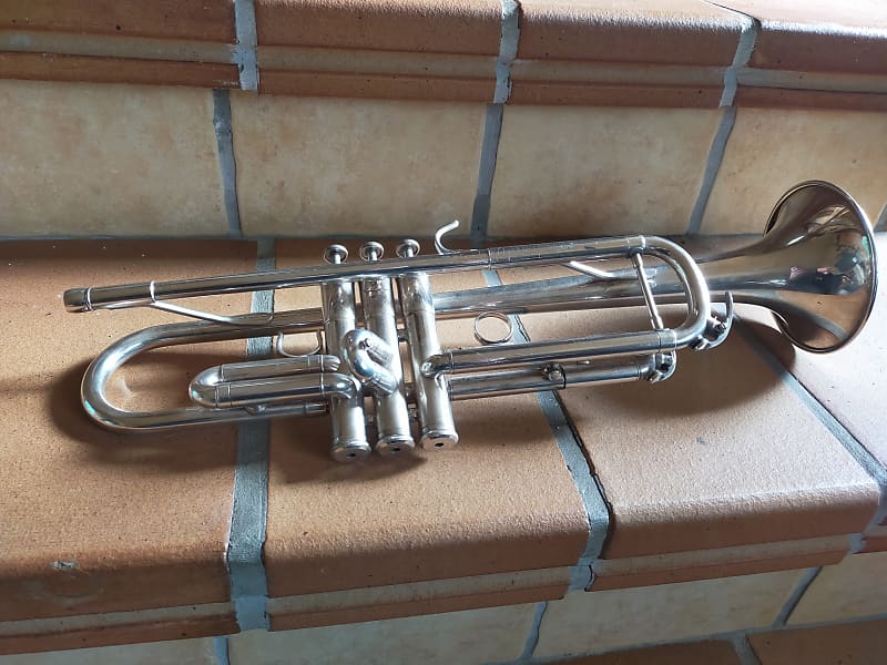 Yamaha YTR4335G BB Trumpet with Case | Reverb