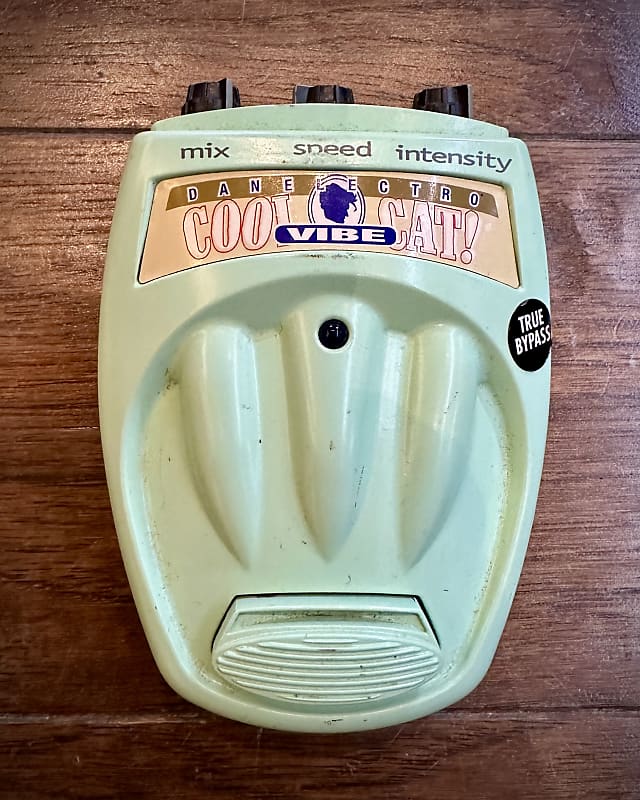 Danelectro Cool Cat Vibe