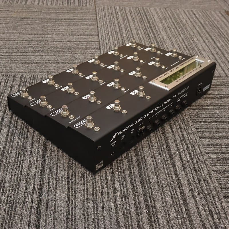 Fractal Audio MFC-101 Mark III MIDI Foot Controller | Reverb