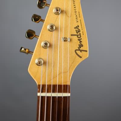 Fender Stevie Ray Vaughan Stratocaster with Pau Ferro Fretboard 1995 - 3-Color Sunburst image 5