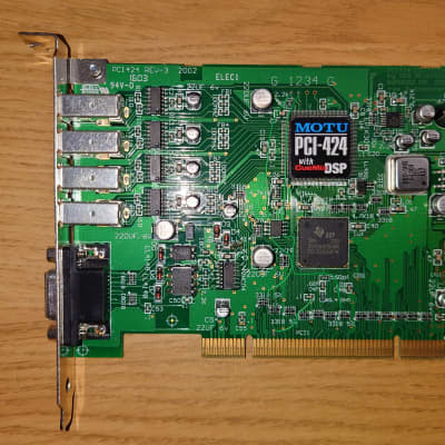 MOTU PCI 424 PCI-X Audio Card with Cuemix DSP for Motu Audio
