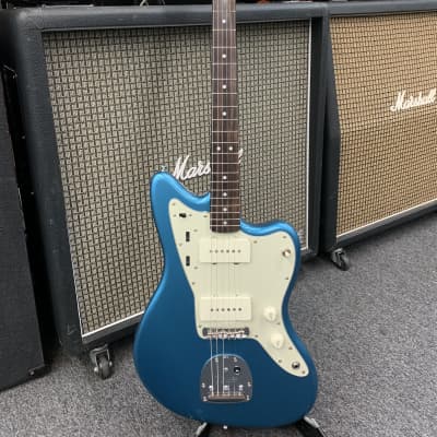 Fender MIJ Traditional '60s Jazzmaster with Roasted Maple Neck 