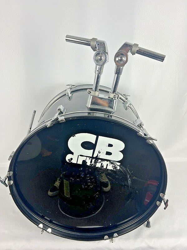CB drums SP series Bass drum Good condition 22" by 14.5" image 1