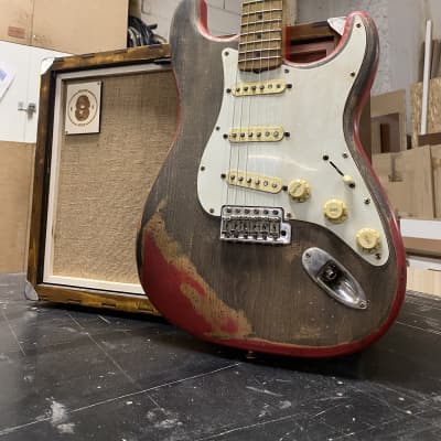 Fender  Vintera Road Worn 2019 Fiesta Red Aged Relic image 2