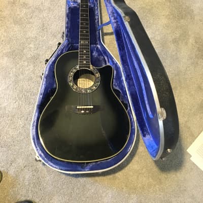 Ovation 1983 B Collector's Series 1983 black image 2