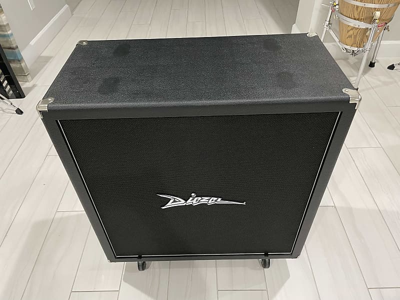 Diezel 412-FV Front-Loaded 240-Watt 4x12