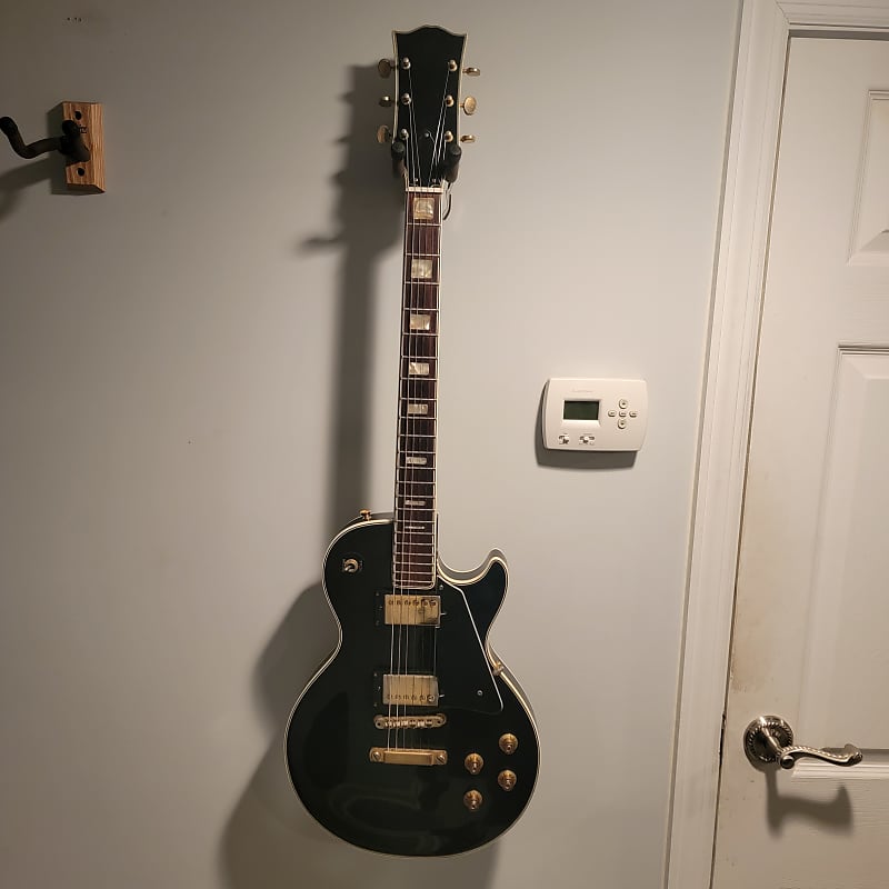 Univox Les paul 1970s - Black | Reverb Univox Les paul 1970s - Black | Reverb