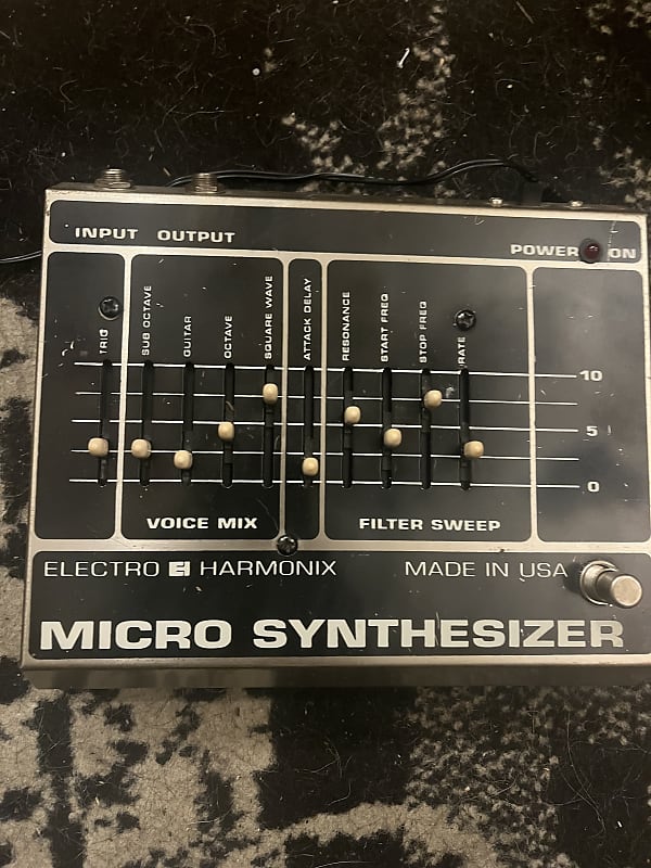 Electro-Harmonix Micro Synthesizer