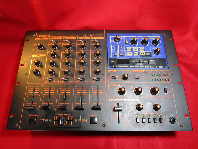 Roland DJ-2000 DJ2000 Professional 4 channel DJ Mixer Tested