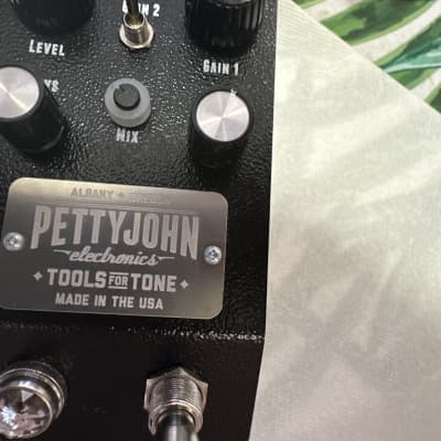 Reverb.com listing, price, conditions, and images for pettyjohn-electronics-fuze