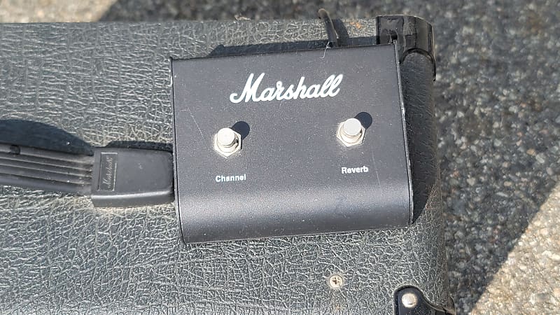 Marshall Valvestate VS100 3-Channel 100-Watt 1x12 Guitar Combo