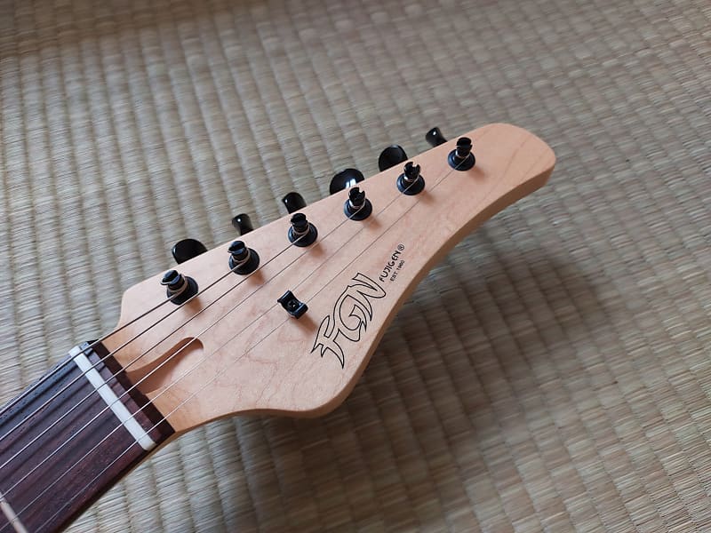 栗原陵矢　BBM2023 2ndversion 1of1 FGN Boundary Odyssey 2H 2022 Charcoal BOS2GHH-CC Fujigen
