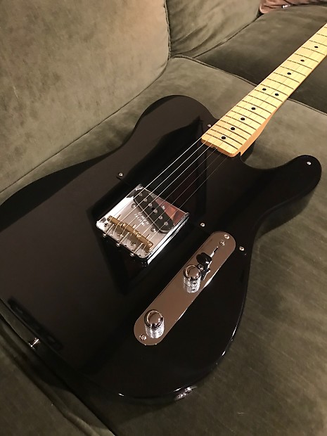 Black online fender esquire