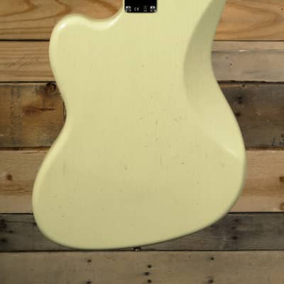 Fender Custom Shop Limited Edition Bass VI Journeyman Vintage White w/ Case image 3