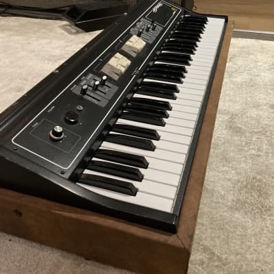 Roland RS-202 61-Key String Synthesizer 1976 - 1979 - Black