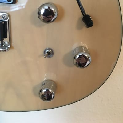 Peavey Generation EXP with active Piezo Pickup natural blond image 3