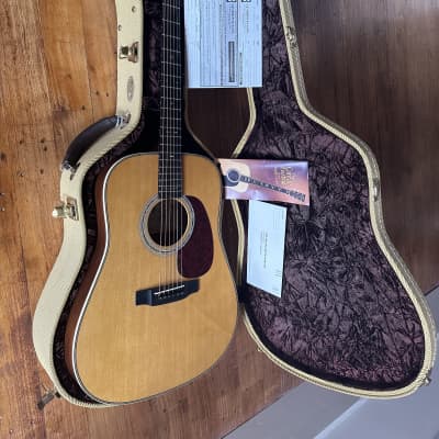 Martin HD-18JB Jimmy Buffett Signature 1998 - Natural image 19