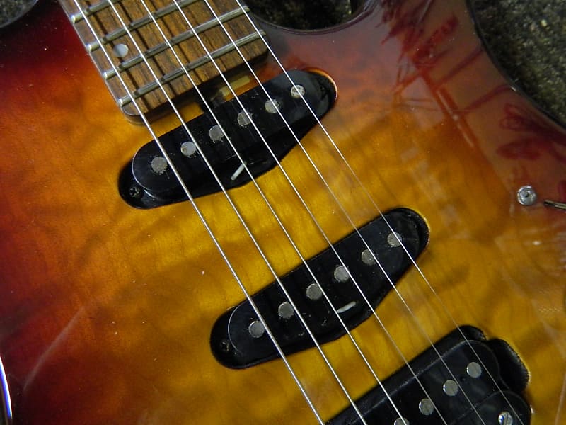 Washburn MG-120 c.1995 Vintage Sunburst