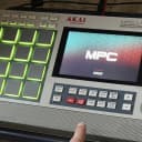 Akai MPC Live II Standalone Sampler / Sequencer Retro Edition 2020 - Present - Grey