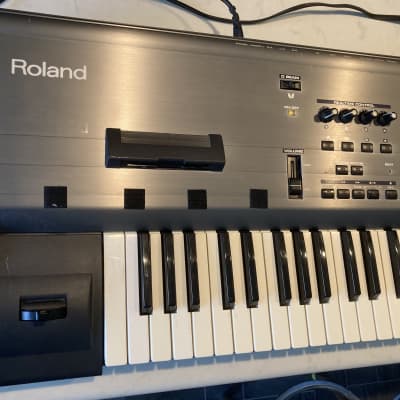 Roland Fantom FA-76 Keyboard Synth 2000s | Reverb