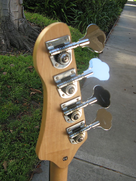 Fleabass Flea Bass Long Scale Guitar NOS + Bag/DVD Precision