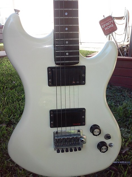 Rare 80's Moridaira Hurricane EX-4 White Super Strat Style