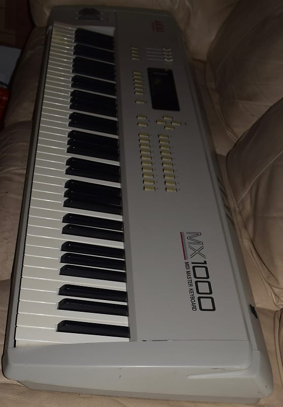 【希少品】AKAI アカイMX1000 MIDI KEYBOARD キーボード Akai MX-1000 Midi Master Keyboard Controller | Reverb