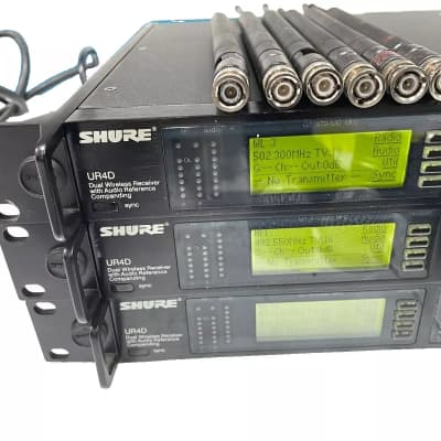Shure UR4D Dual G1 Wireless Receiver W/ (2)UR2 Handheld Transmitters #2422 (One) image 8