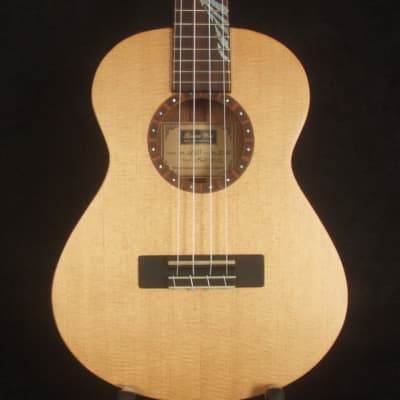 Bruce Wei Solid Acacia Arch-Back Tenor Ukulele, MOP Inlay UAG17-2012 for sale